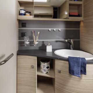 csm Fendt Caravan Wohnwagen kaufen Bianco Bad01 5f07ab999a