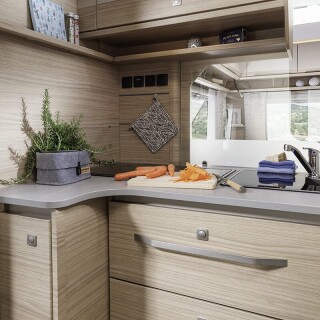 csm Fendt Caravan Wohnwagen kaufen Bianco Kueche02 e586166380