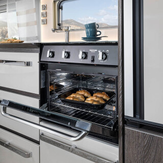 Fendt Caravan Wohnwagen kaufen Diamant 06misc 02 Gasherd Backofen