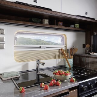 csm Fendt Caravan Wohnwagen kaufen Diamant Kueche01 98b6a4ebb6