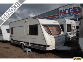 Calista Chalet 450 FHU afbeelding