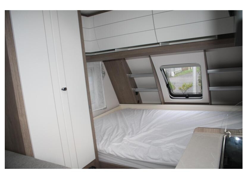 On Tour 390 SF afbeelding
