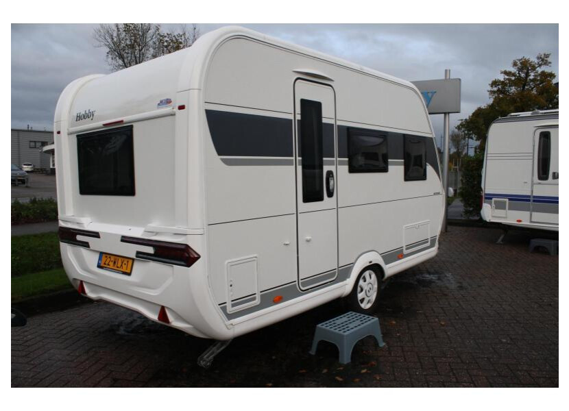 On Tour 390 SF afbeelding
