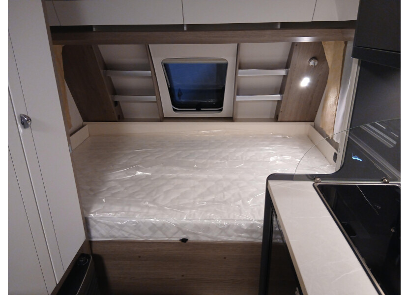 On Tour 390 SF afbeelding