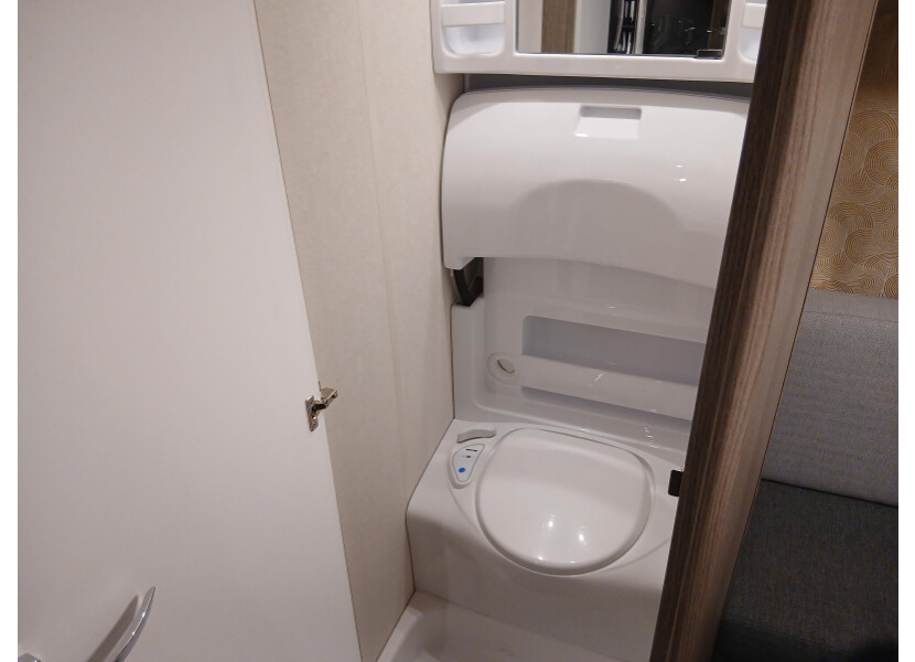 On Tour 390 SF afbeelding