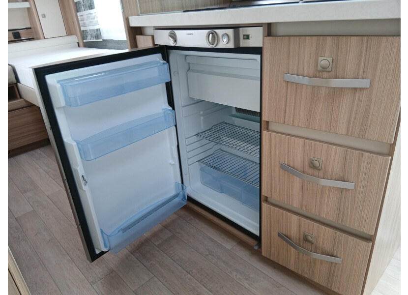 957b49676f4e256bc088da3b8d20d25f664866ae afbeelding