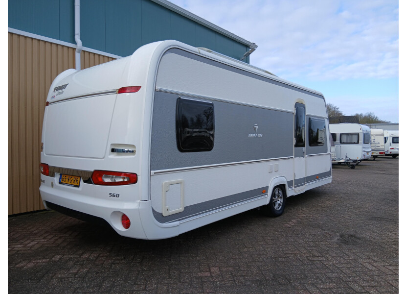 Brillant 560 TF afbeelding