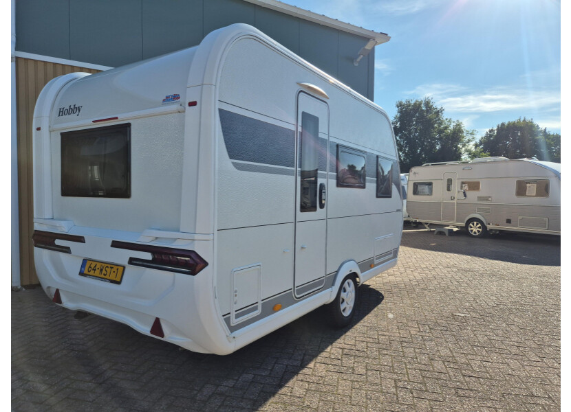 On Tour 390 SF afbeelding