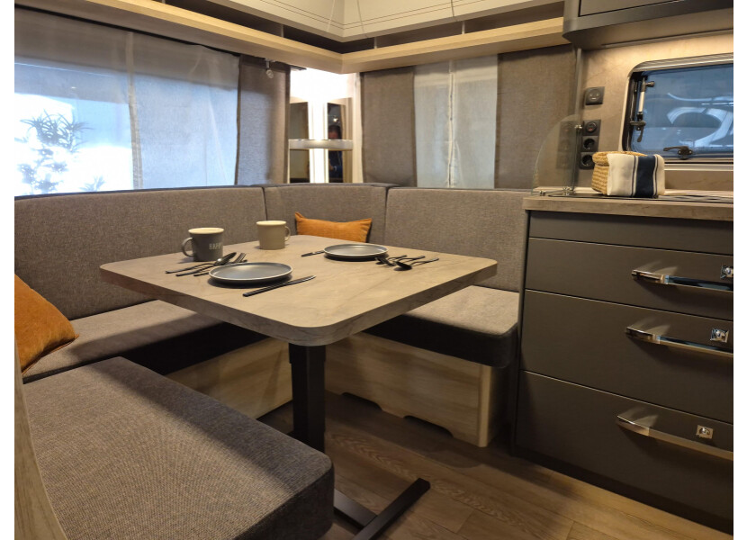De Luxe 460 UFE afbeelding