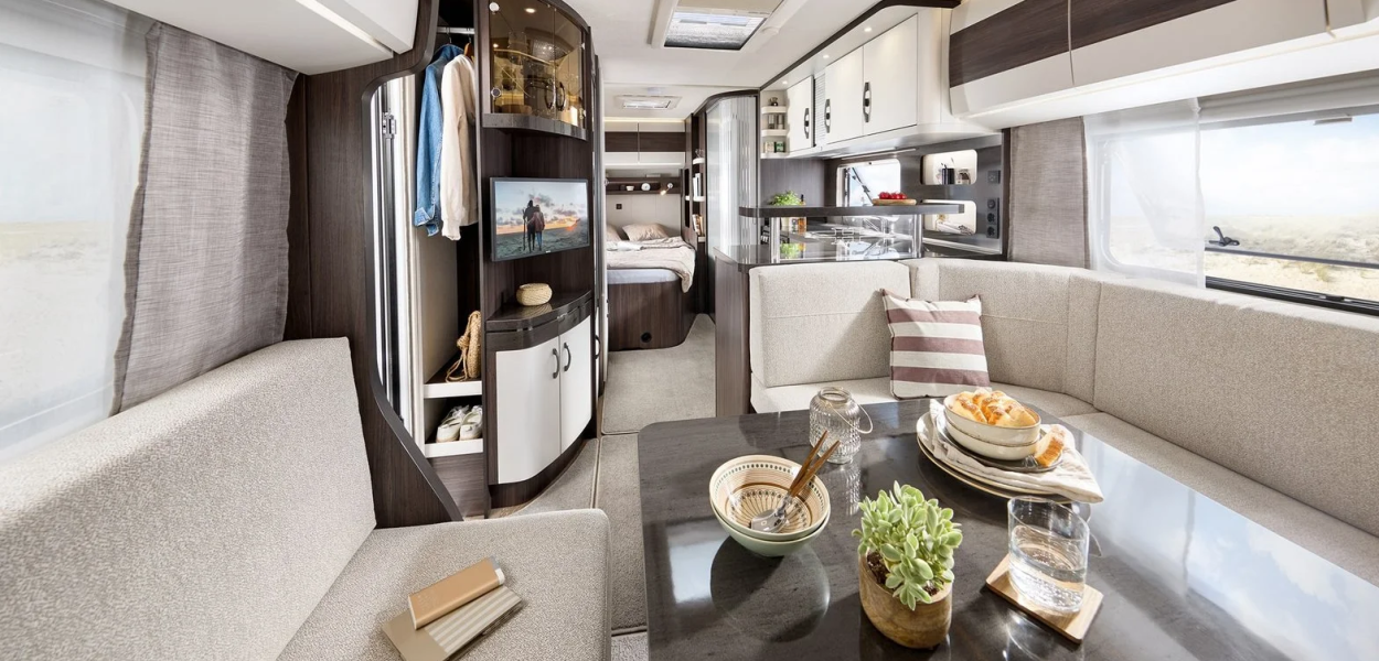 01csm prestige impression 1 828245c787